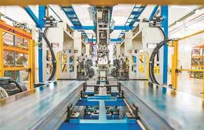 車間“靜悄悄” “云端”很熱鬧 無錫“互聯(lián)網(wǎng)+先進(jìn)制造業(yè)”沖浪數(shù)字經(jīng)濟(jì)新藍(lán)海